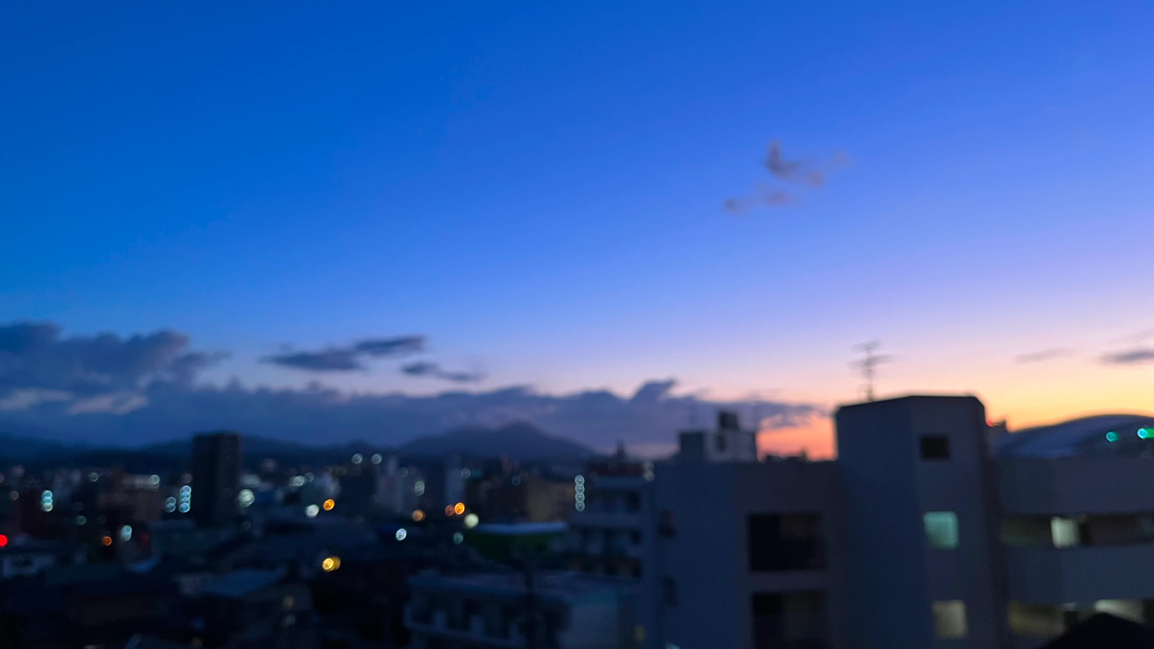 フロントビジュアルの写真